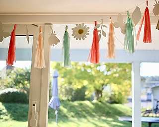 Bunte Dekoration im Raum